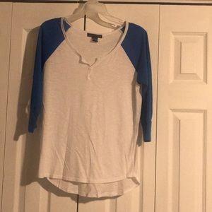 Quarter length tee